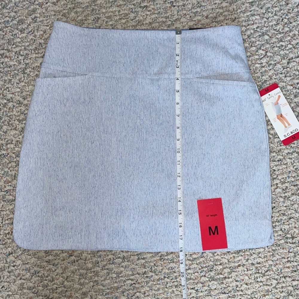 NEW! Tummy Control Skort - Picture 2 of 12